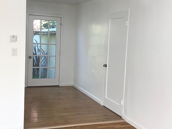 3rd image of 214 Homewood Ave