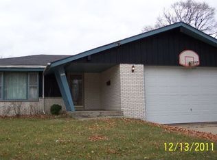 9313 W Cleveland Ave, West Allis, WI 53227