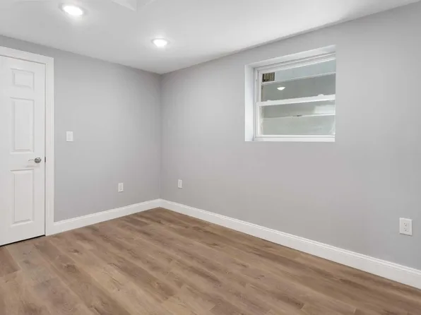 132 Lodi St, Hackensack, NJ 07601