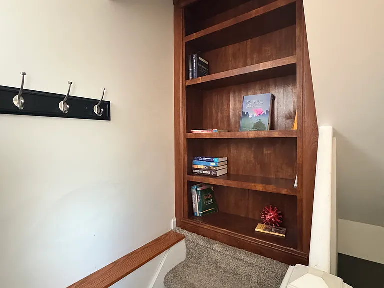914 N Clarkson St — Photo 15