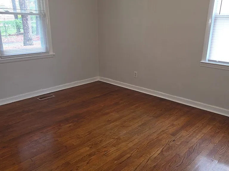 4202 Coventry Rd — Photo 12