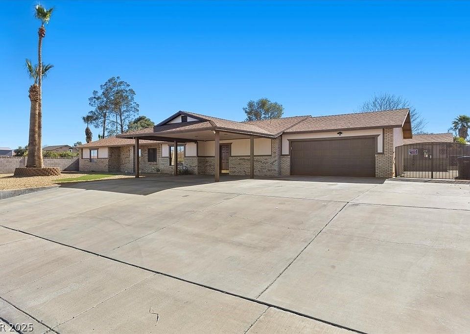 1st image of 281 E Kimberly Dr