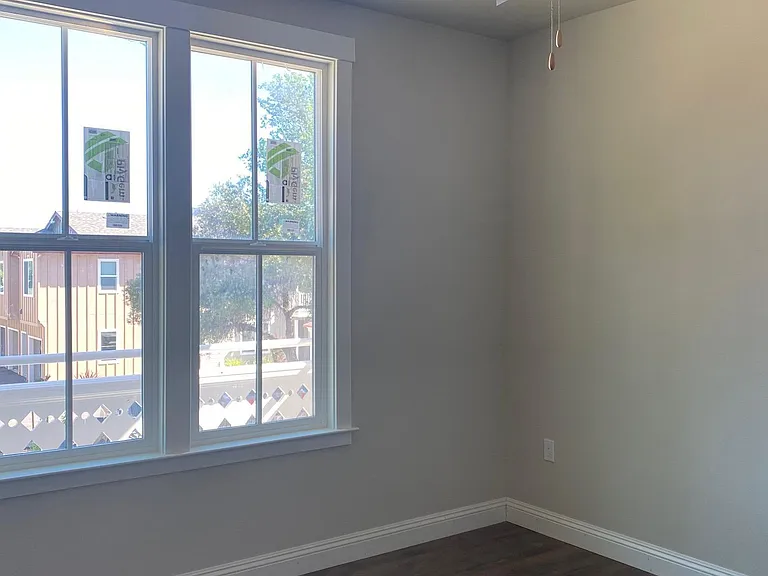 701 S Cloverdale Blvd #24 — Photo 18