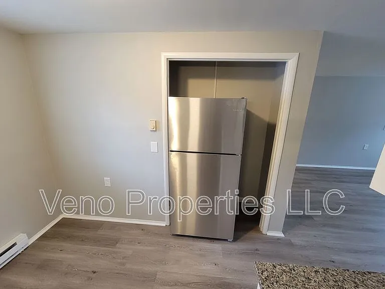 40 McIntyre St #C5 — Photo 4