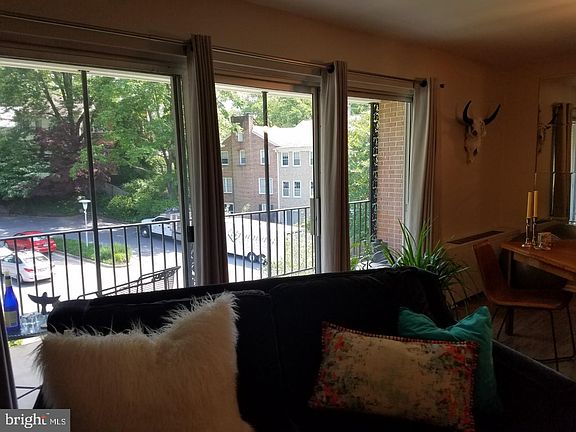 5th image of 3535 Chevy Chase Lake Dr APT 308