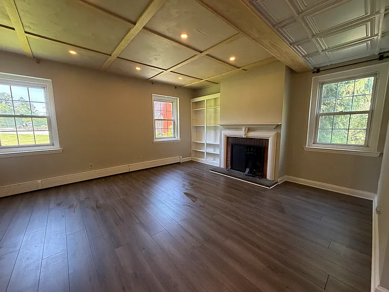 469 Bantam Rd #2 — Photo 1