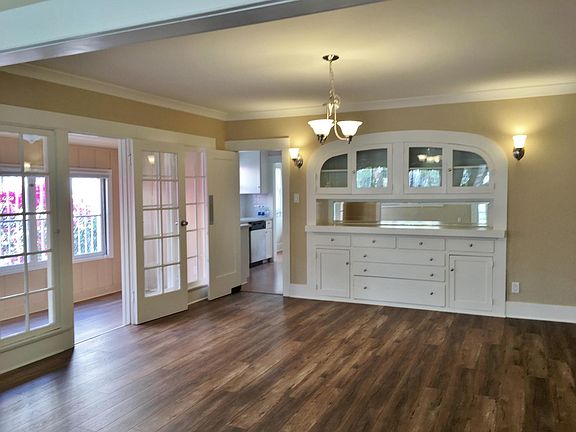 Dining room and sun-room