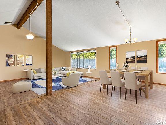 3rd image of 6511 35th Avenue Ct E