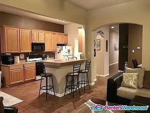 1727 Fort Grant Dr — Photo 16