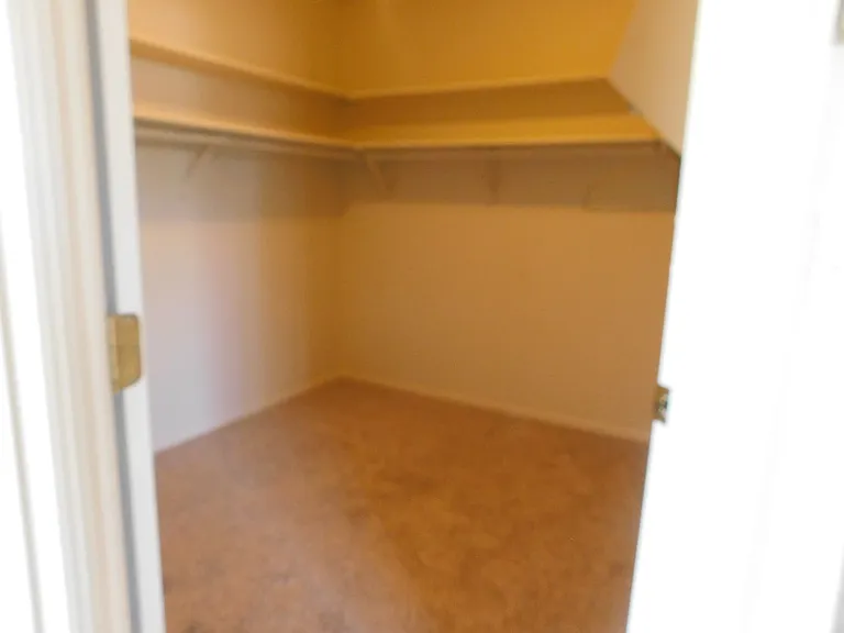 579 Darby Dr — Photo 11