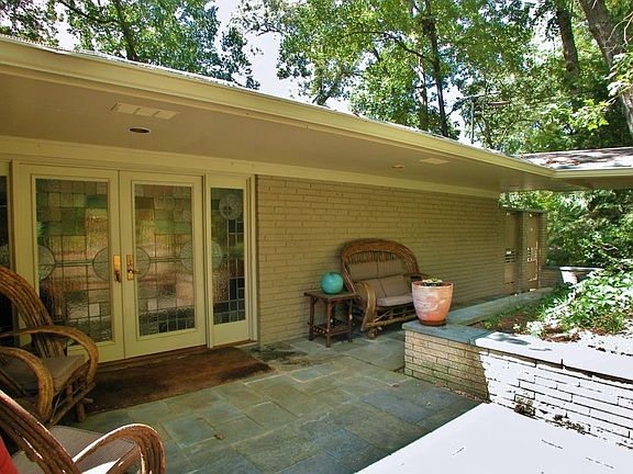 5th image of 1291 Dixon Cir