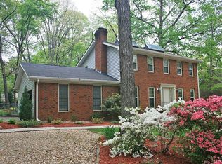 1786 Ridgedale Dr, Snellville, GA 30078