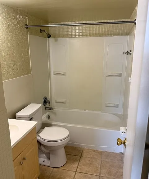 1178 Grand Terrace Dr #5 — Photo 8