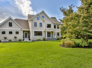 17 Applecrest Rd, Weston, MA 02493