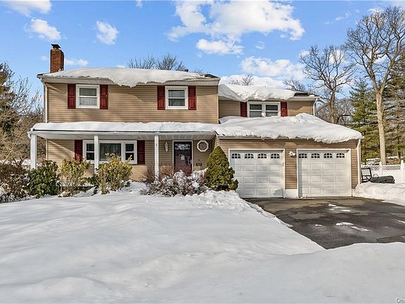 2nd image of 5 Paula Ln
