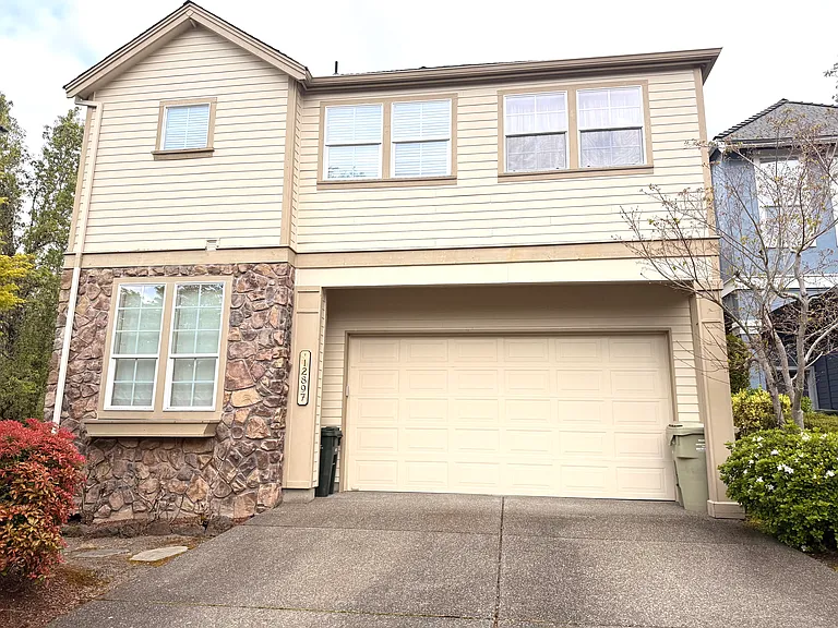 12897 NW Forest Spring Ln — Photo 1