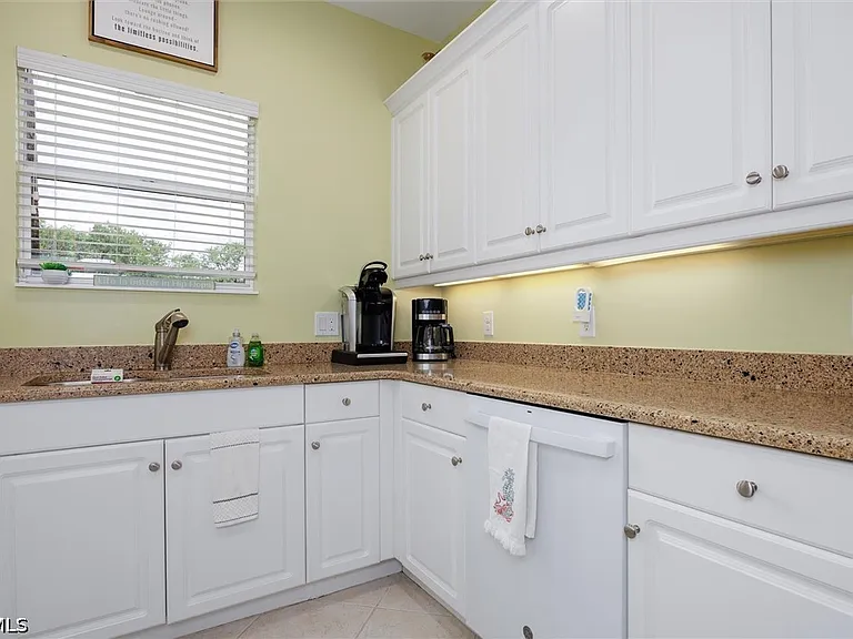 3210 Cottonwood Bnd #803 — Photo 9
