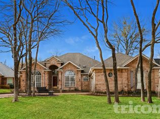 2 Mistywood Ct, Mansfield, TX 76063
