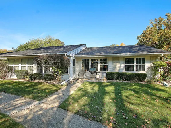 7121 Lexington Ln #0, Fox Lake, IL 60020