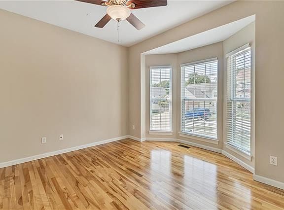 3rd image of 2224 Ameling Manor Dr