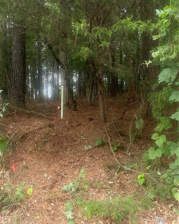 2nd image of 2054 Euharlee Rd SW #3