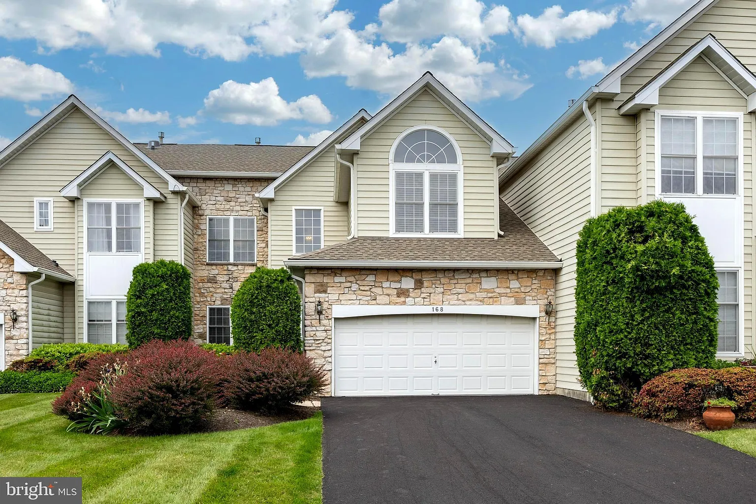 168 Birkdale Dr photo 1