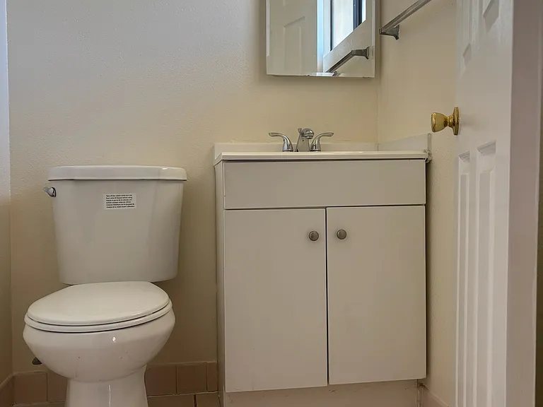 526 Casanova St #1/2 — Photo 7