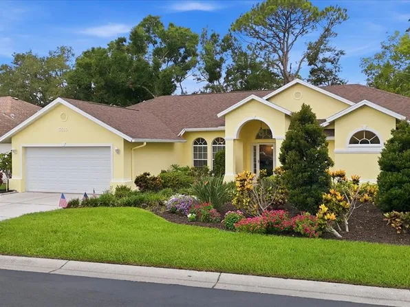 3510 Crystal Lakes Ct, Sarasota, FL 34235