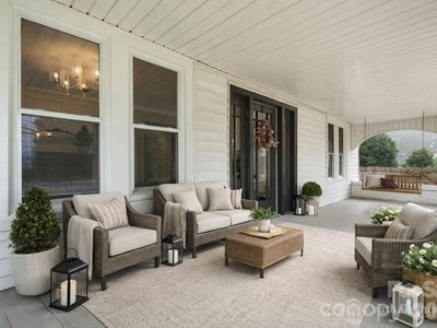 1590 S Center St, Hickory, NC, 28602
