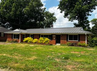 803 Brickell Rd NW, Huntsville, AL 35816