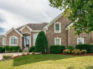 1011 Somerset Downs Blvd, Hendersonville, TN 37075