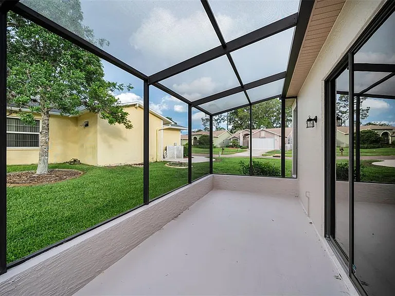 6240 Fairskies Dr — Photo 22