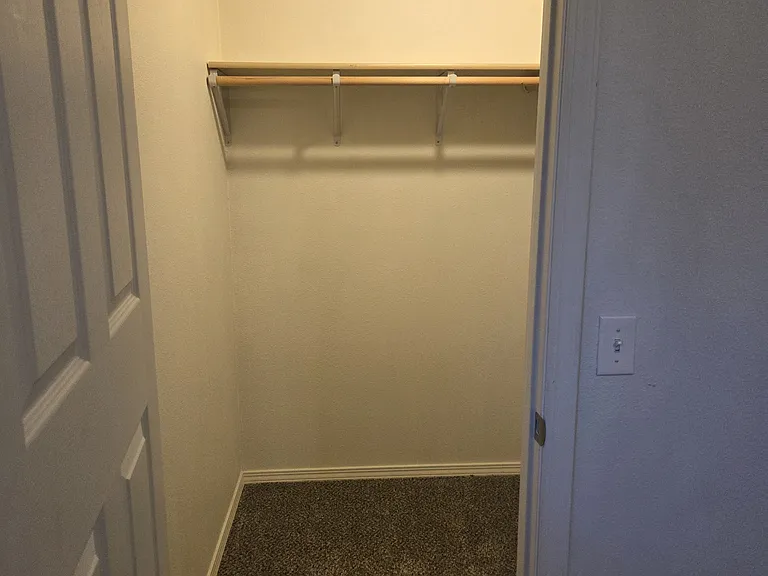 2983 Roosevelt Rd #4 — Photo 7