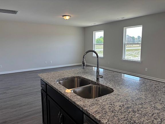 5th image of 2181 Highway 66