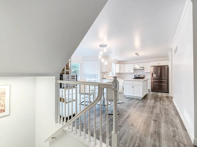 18 Pineview Valley Ct — Photo 50