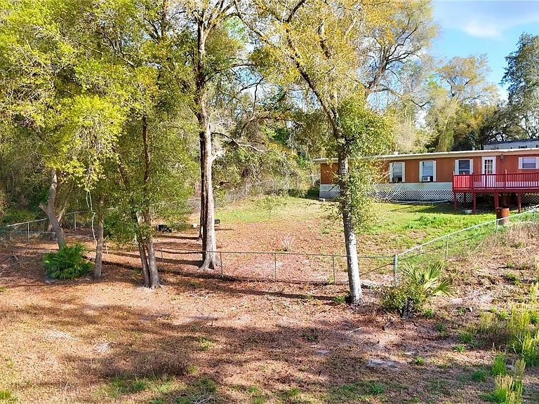 18225 SE 22nd Pl — Photo 7