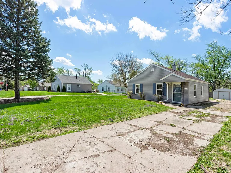 5209 N Glen Elm Dr — Photo 20