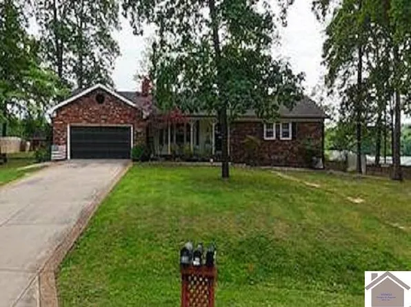 260 Briarwood Dr, Paducah, KY 42003