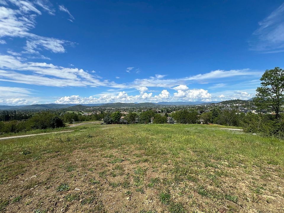 1st image of 461 Pinnacle Rdg #94