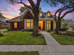 4222 Roaring Rapids Dr, Houston, TX 77059