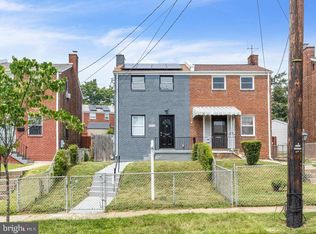 4346 G St SE, Washington, DC 20019