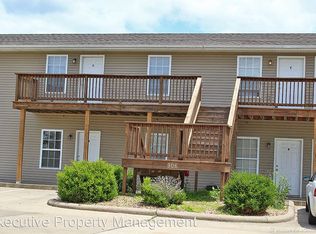 906 N Frederick St APT F, Cape Girardeau, MO 63701