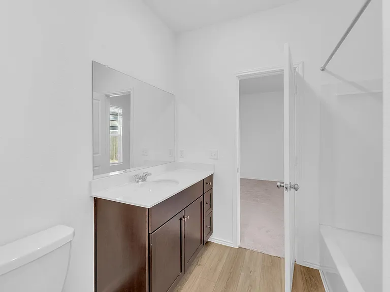 2812 Dezmond Diamond Ct — Photo 15