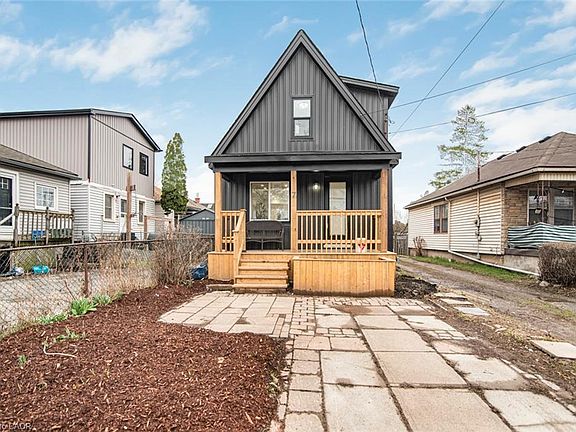 4th image of 7 Stapleton Ave