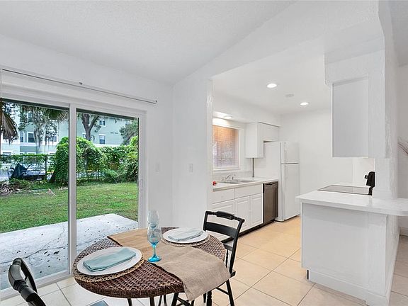 5th image of 12142 Walden Woods Dr