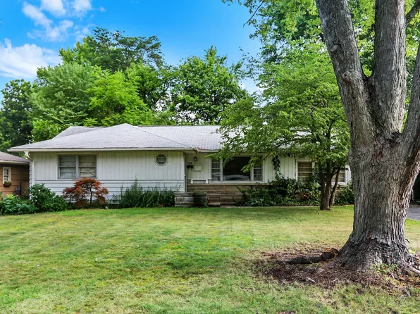 1120 E Jefferson St, Franklin, IN 46131