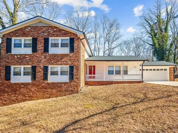 3220 Rockview Dr, Lithonia, GA 30038