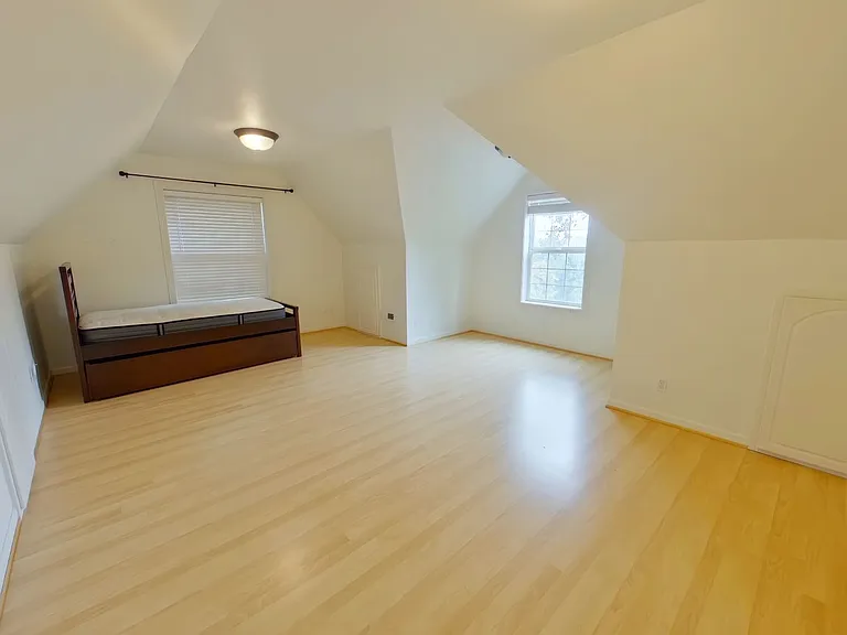 890 Pine Forest Dr — Photo 17