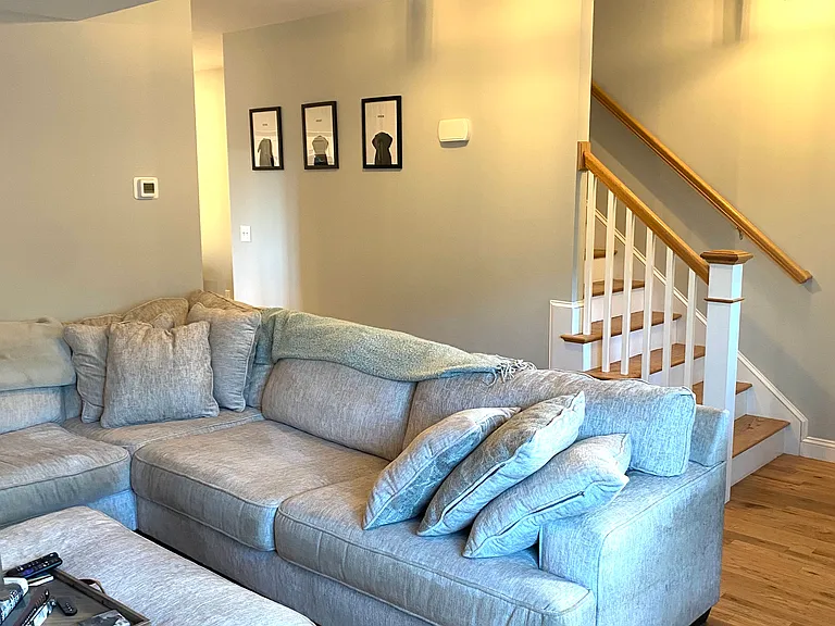 51 Cogswell St — Photo 8