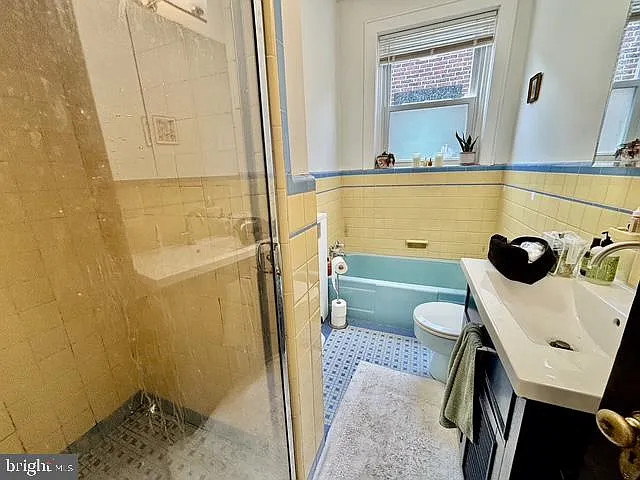 1807 S Broad St #3 — Photo 16